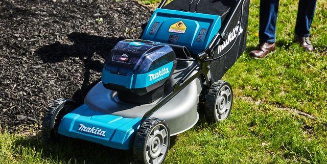 https://hips.hearstapps.com/hmg-prod/images/makita-gml01z-electric-push-mower-0123-preview-6452a2fe72aab.jpg?crop=1.00xw:0.752xh;0,0.0577xh&resize=640:*