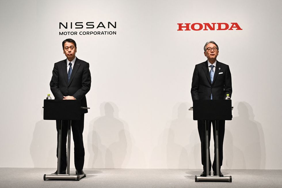 topshot correction / japan automobile business honda nissan