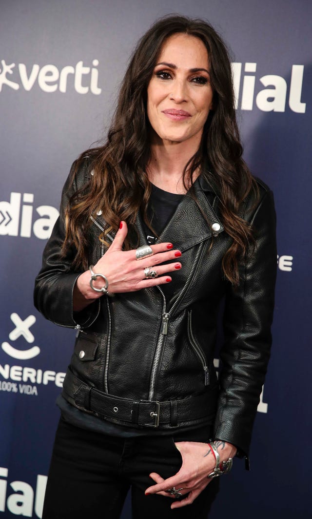 Malú anuncia la muerte de su perrita Rumba
