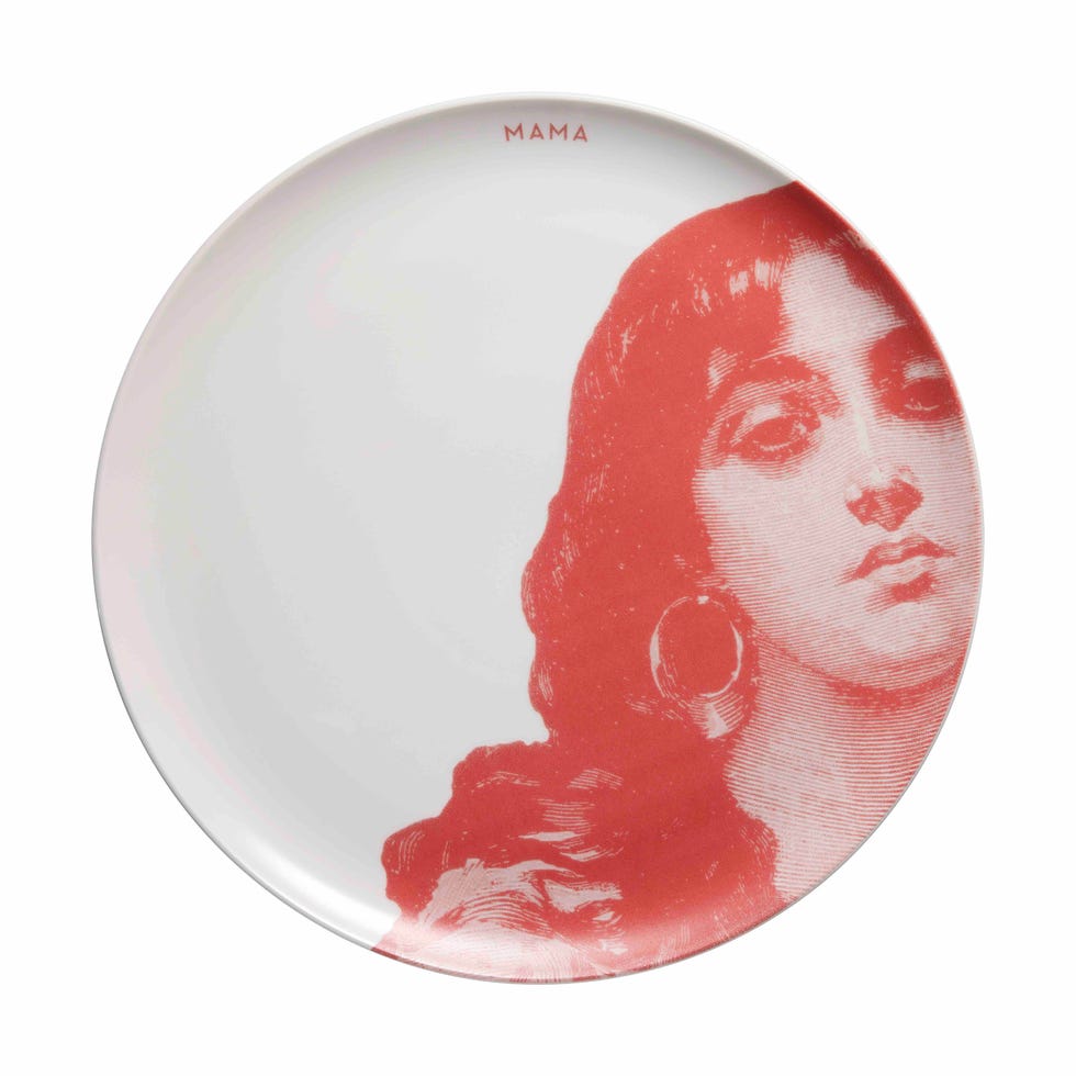 ‘mama collection face’ pizza plate, by mama shelter