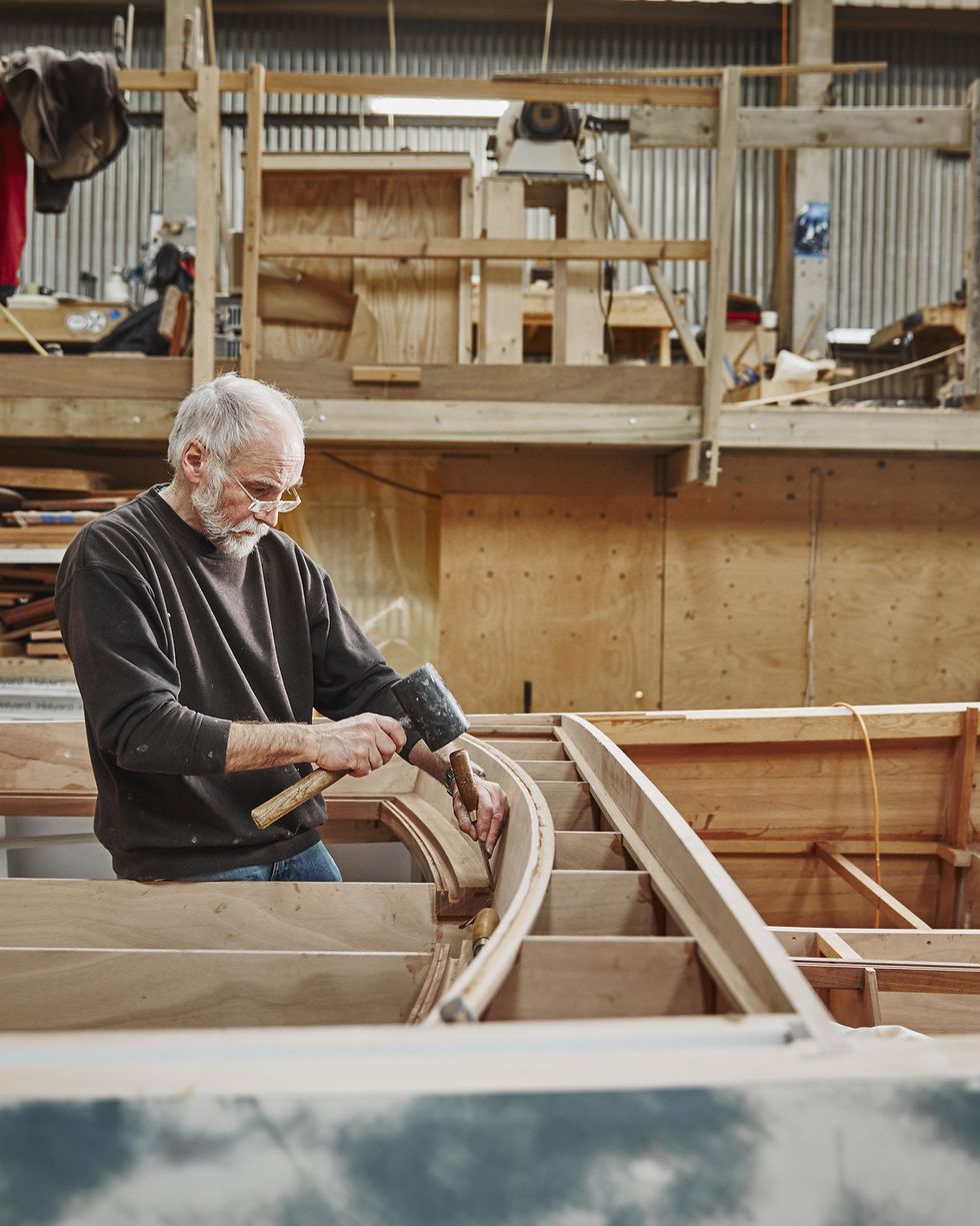boat building craftsmen