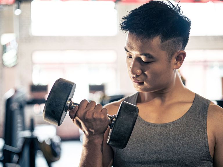 Strength Training for Beginners: Guide to Picking Weights