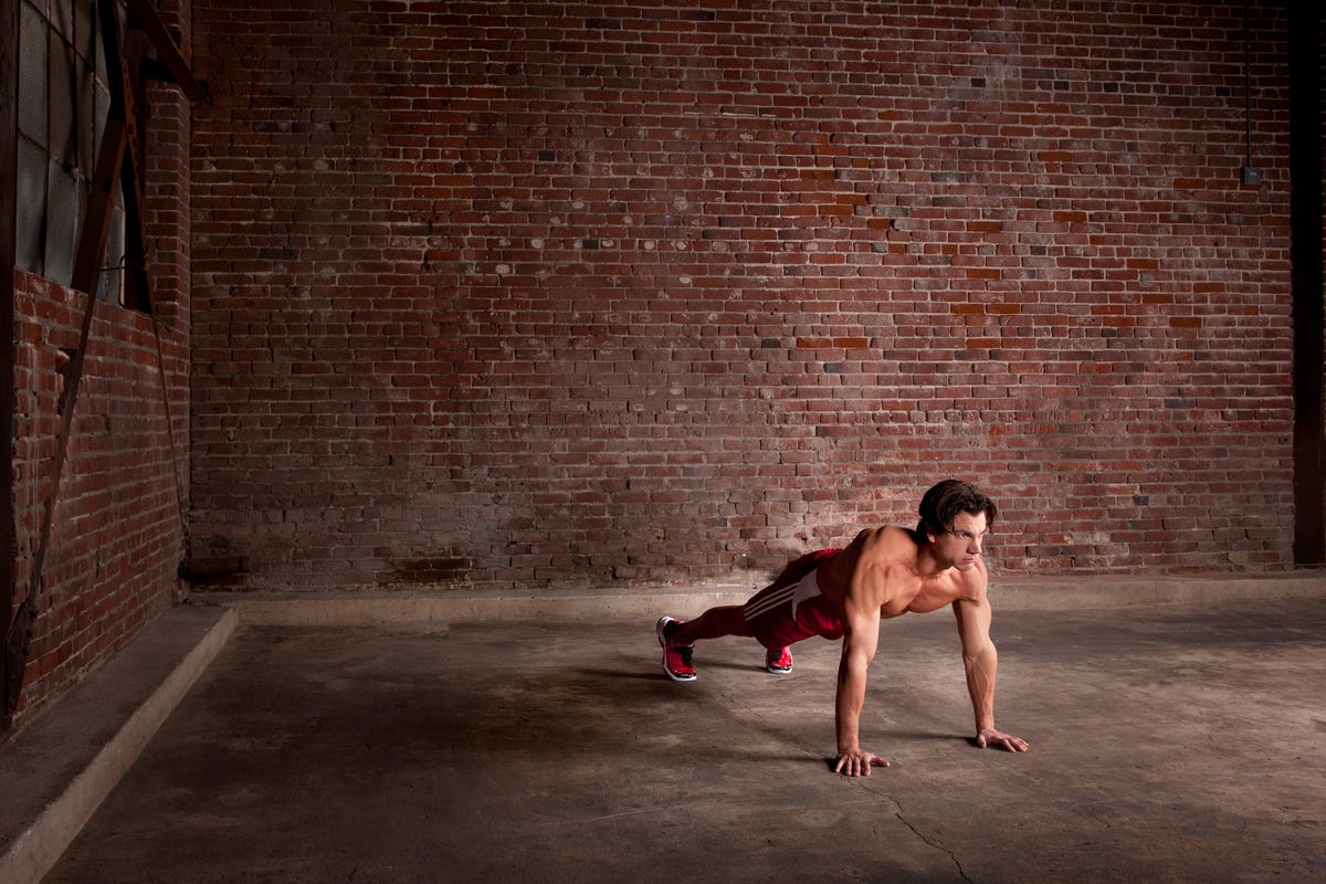 2 Guys Did Pushups Every Day for 30 Days and Shared the Results