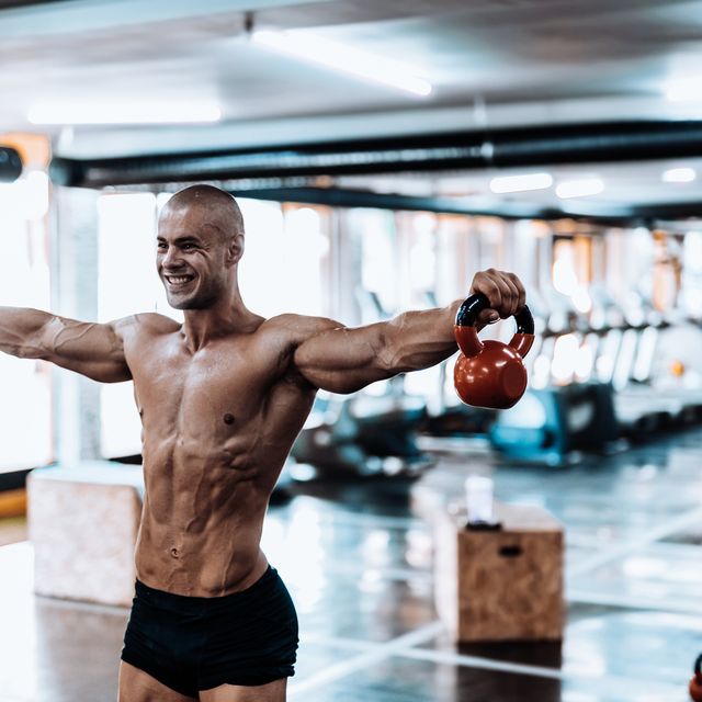 A Quick Shoulder Workout That Will Blast Your Entire Upper Body in