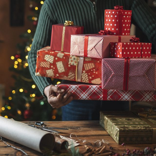 Cosa regalare a un uomo per Natale: 10 idee regalo per il Natale 2023