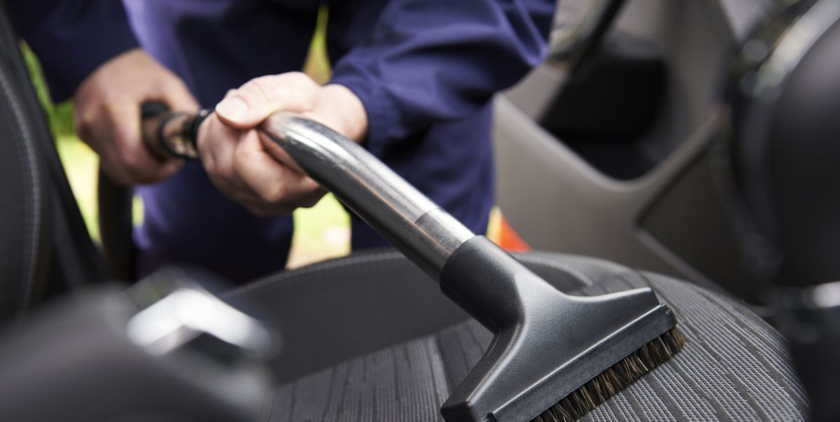 Learn How To Clean Car Floor Mats Properly