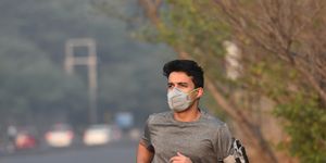 clear sky brings respite to delhi ncr, air quality 'severe' in many parts
