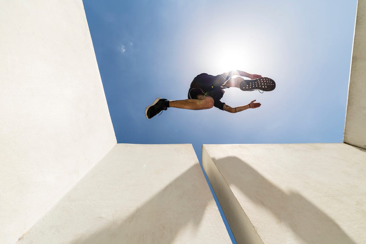 Así es el 'kamikaze' del parkour Joseph Hendo, el atleta de parkour