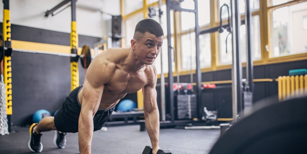 Hit 5 Major Muscle Groups in Just 20 Minutes With This Dumbbell Ladder Workout