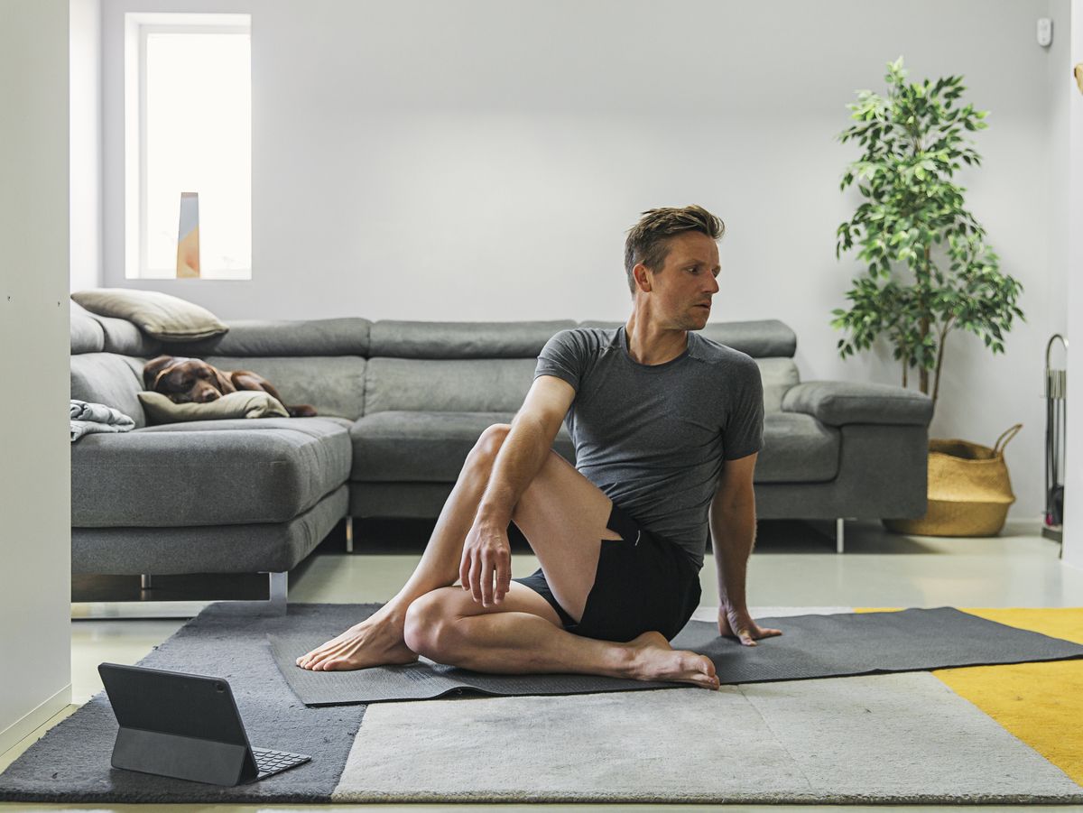 Living Arts Yoga Essentials Tools for Yoga Beginners 5 Piece Set NEW 