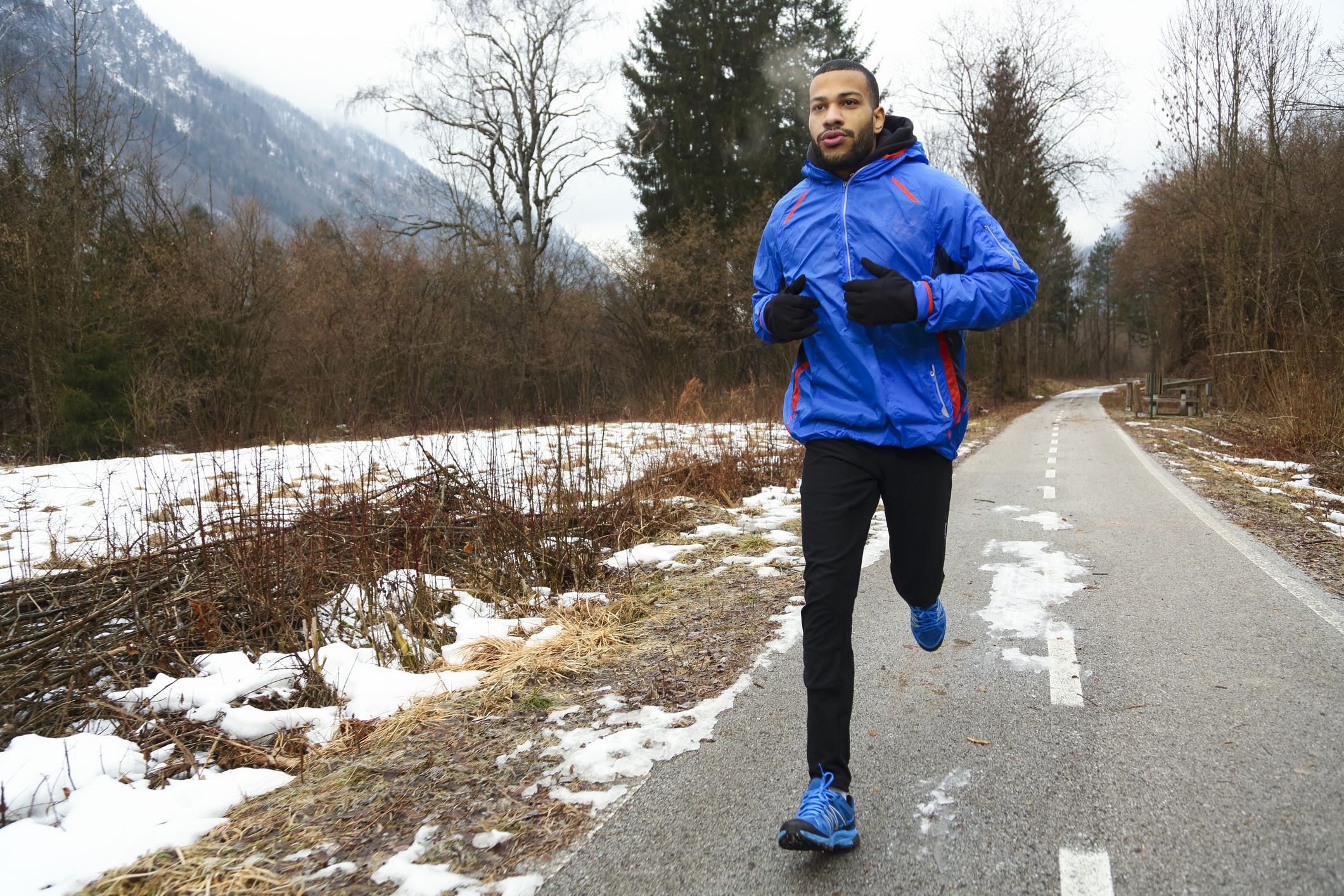 Running in 30 Degree Weather What to Wear to Stay Warm in Winter