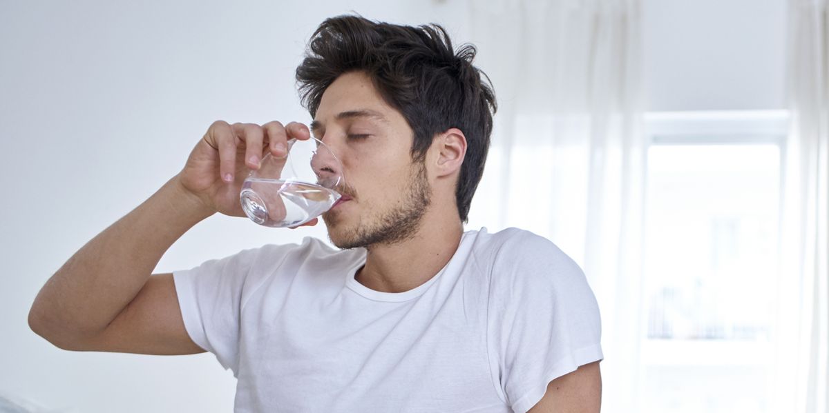 A Urologist Explains How Much Water You Should Actually Be Drinking