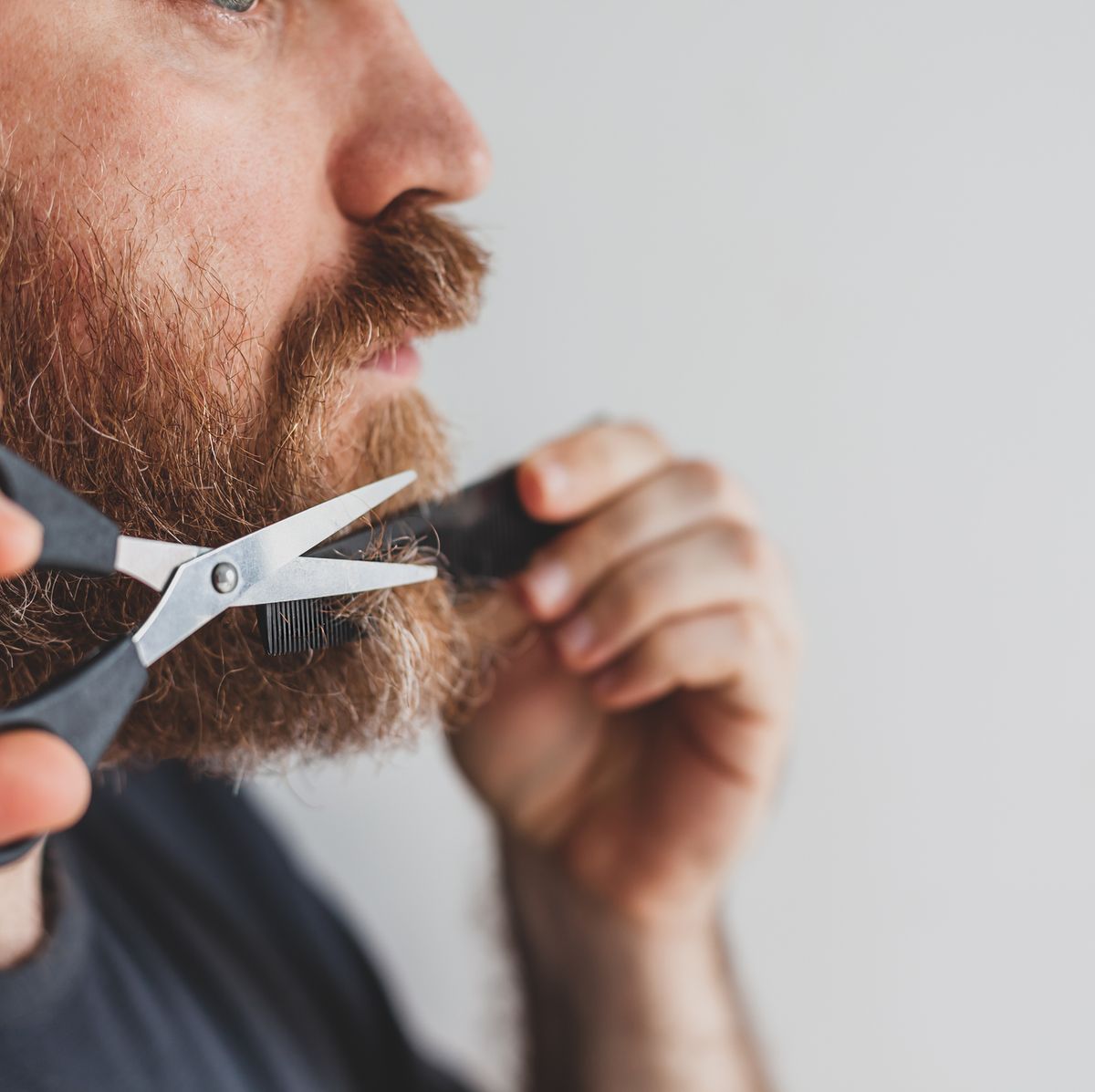Como cortar la barba: Paso a paso con máquina o tijera