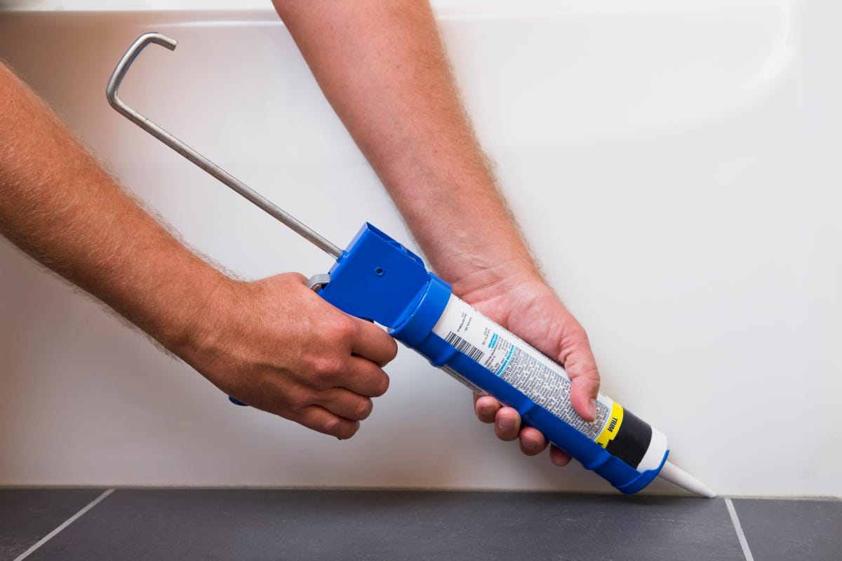 Easy Way to Remove Caulk  Goo Gone Caulk Remover 