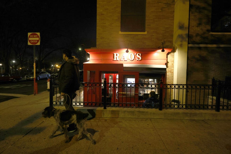 famed harlem restaurant rao's offers takeout for first time in 124 year history