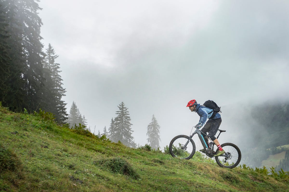 Bicicletas eléctricas de montaña: comparativa de 4 modelos