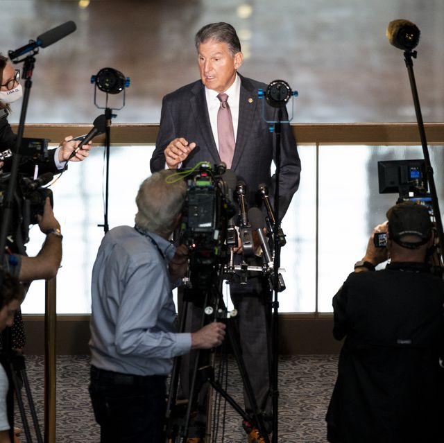 united states   october 6 sen joe manchin, d w va, holds a news conference in the hart senate office building on wednesday, oct 6, 2021 photo by bill clarkcq roll call, inc via getty images