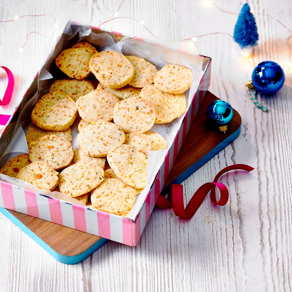 best homemade christmas gifts manchego and thyme shortbreads