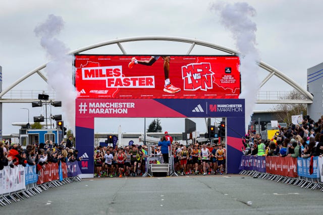 the manchester marathon 2023pictures by paul currie07796 146931wwwpaulcurriecouk