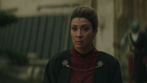 diana lee inosanto as ﻿magistrate morgan elsbeth in ﻿the mandalorian﻿ season 2 episode 5, "the jedi"