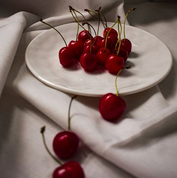 a plate of cherries