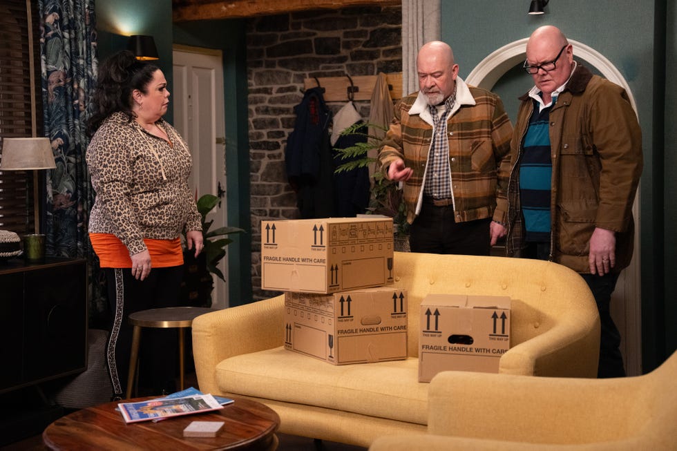 mandy dingle, bear wolf, paddy dingle, emmerdale