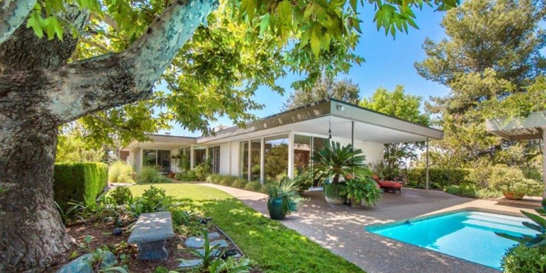 Mandy Moore's Mid-Century Home Gets A Renovation - Celebrity Real Estate