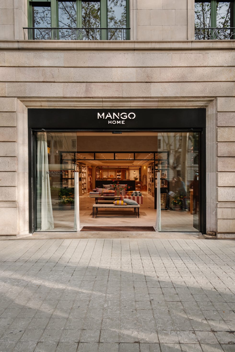 tienda de mango home en barcelona