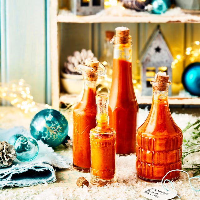 best homemade christmas gifts mango scotch bonnet hot sauce