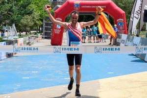 el atleta manel deli ganador del campeonato de españa 100k