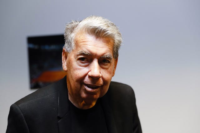 manolo santana