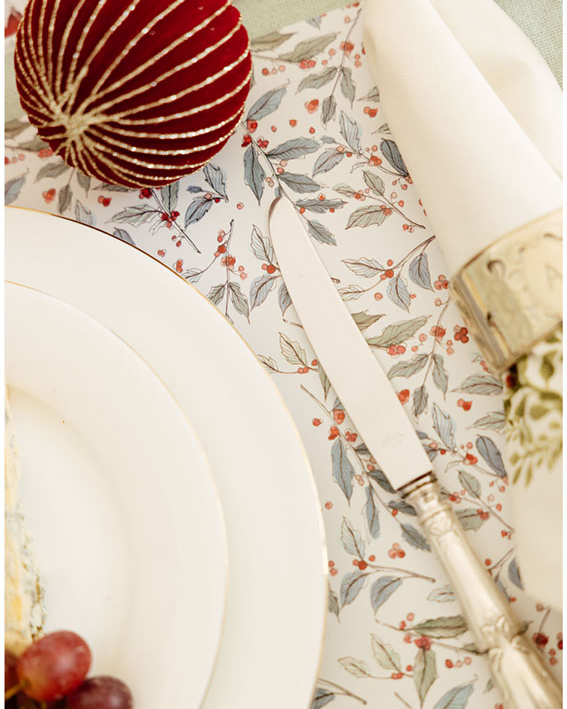 christmas table decorated with paper art christmas table decorated with paper art