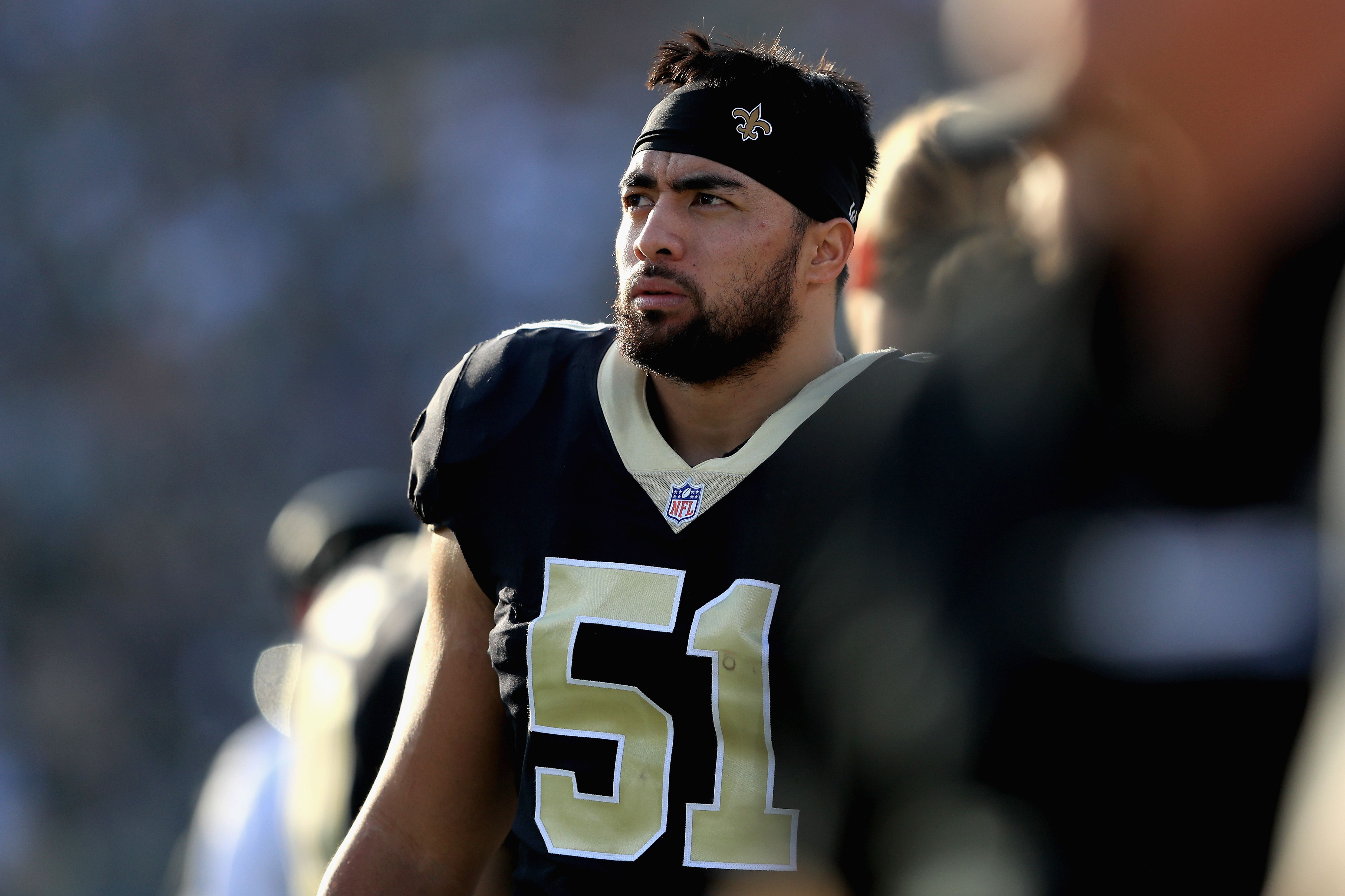 Where Is Football Star Manti Teo Now After Catfishing Scandal? photo