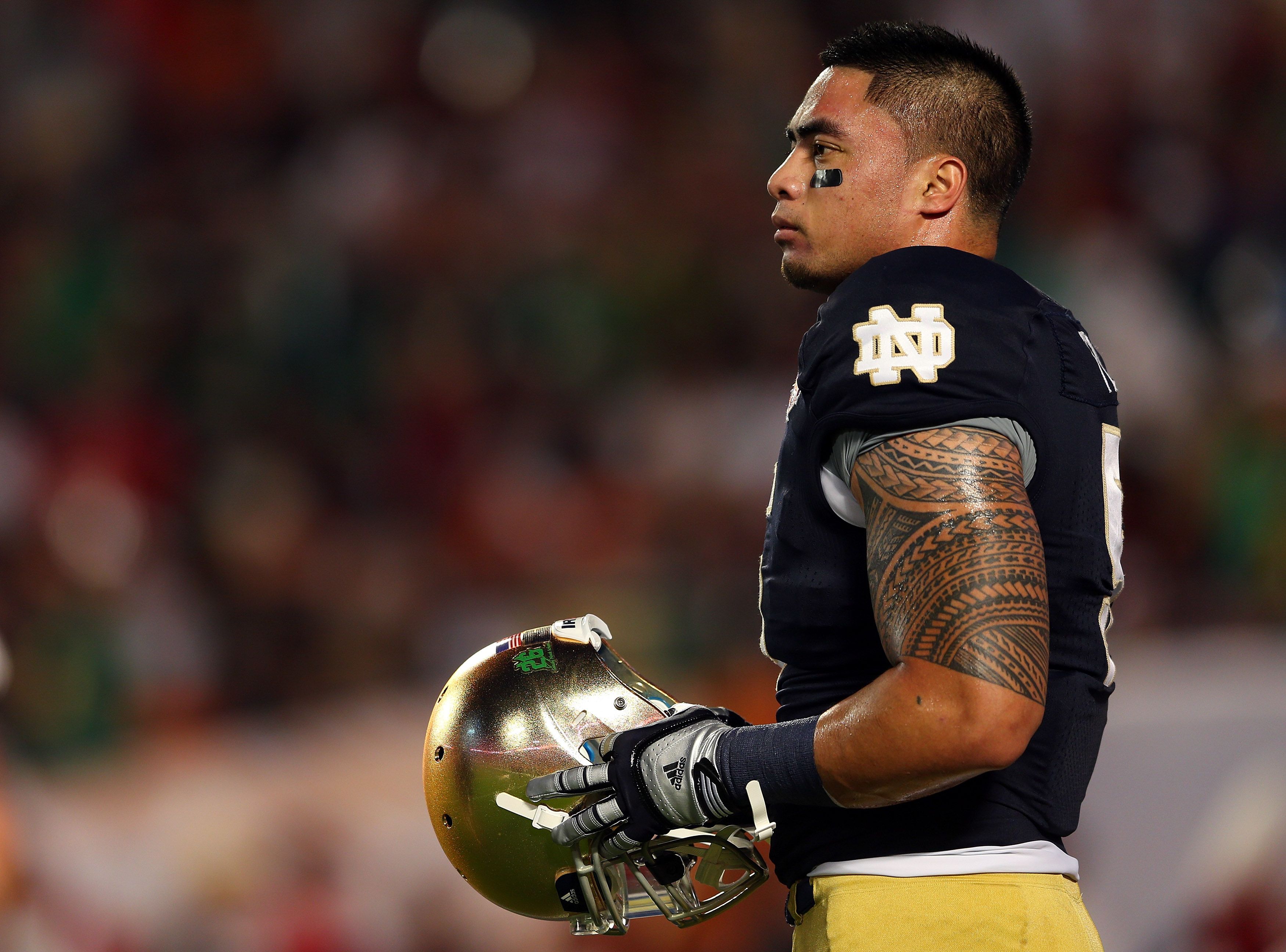 Manti Te'o Asked About Potential Return To Football - The Spun: What's  Trending In The Sports World Today