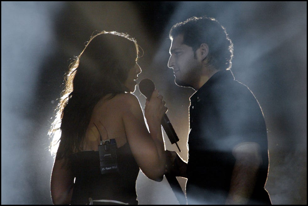manu tenorio y nuria fergo en una imagen de archivo durante un concierto tras su salida de 'ot'﻿