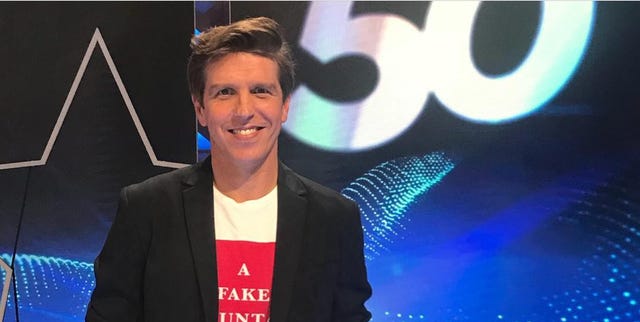 Television presenter, Newsreader, Spokesperson, Newscaster, Music artist, Event, News, Speech, Media, Public speaking, Television presenter, Newsreader, Spokesperson, Newscaster, Music artist, Event, News, Speech, Media, Public speaking,