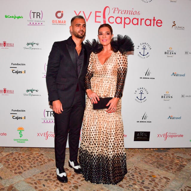 manuel cortés y raquel bollo en los premios escaparate 2021