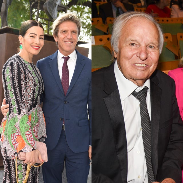 manuel díaz, con virginia troconis, y manuel benítez 'el cordobés', juntos en la entrega de medallas en el día de andalucía
