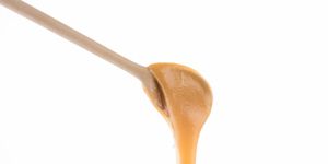 manuka honey produced in new zealand and australia from the nectar of the manuka or tea tree