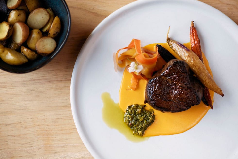 Dish, Food, Cuisine, Ingredient, Steak au poivre, Produce, Venison, À la carte food, Confit, Steak sauce, 