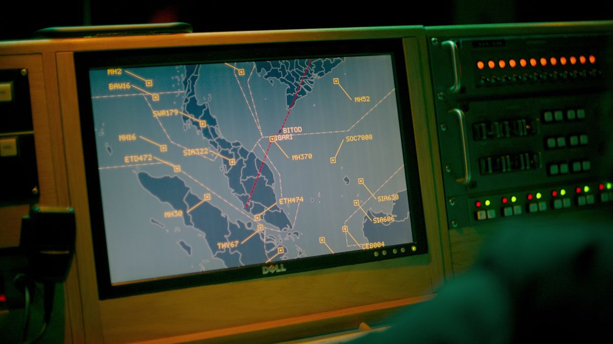 preview for MH370: The Plane That Disappeared | Official Trailer | (Netflix)