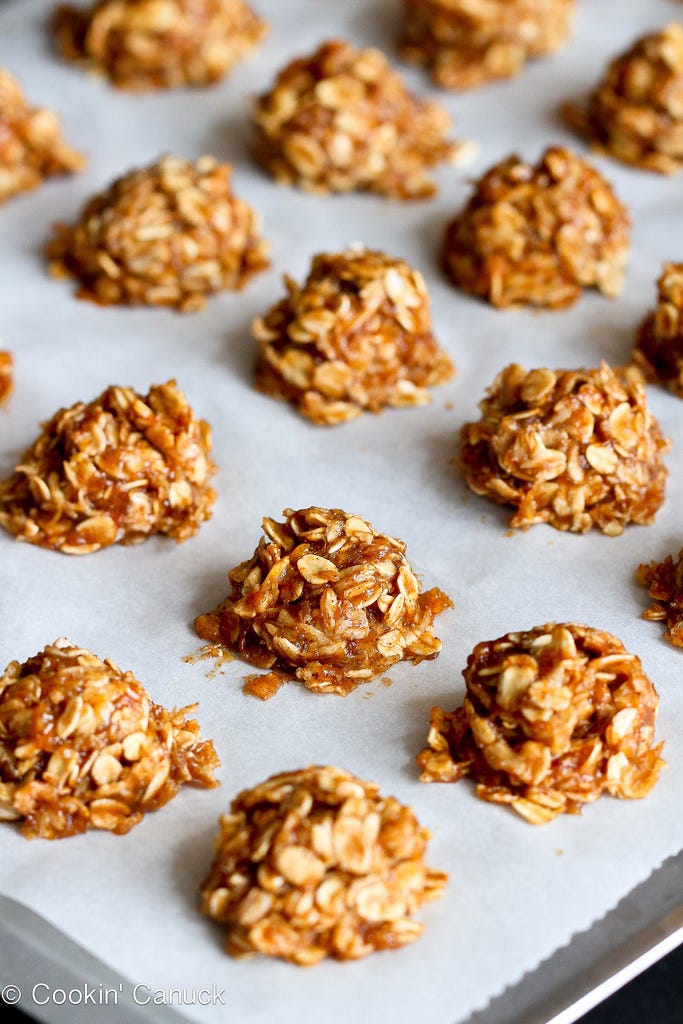 No-Bake Vegan Maple & Banana Cookies
