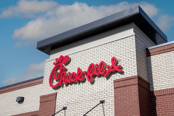 chick fil a logo on restaurant building