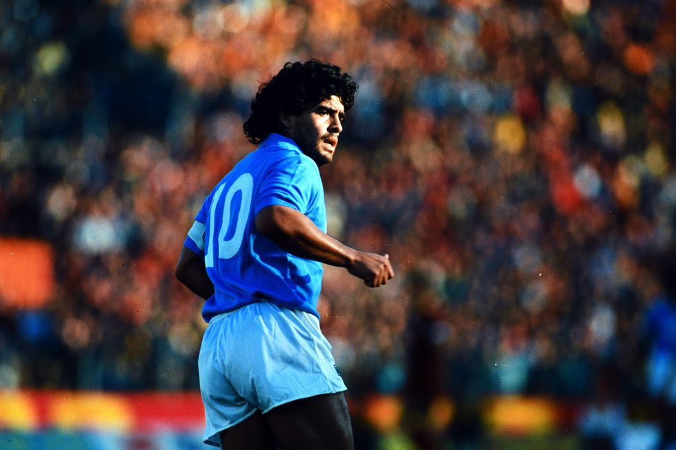 rome, italy   october 26 diego maradona of napoli in action during the serie a match between as roma and napoli at the stadio olympico on october 26, 1986 in rome, italy photo by etsuo haragetty images