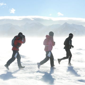 winter, people in nature, atmospheric phenomenon, mountain, jacket, adventure, mountaineer, freezing, travel, mist,