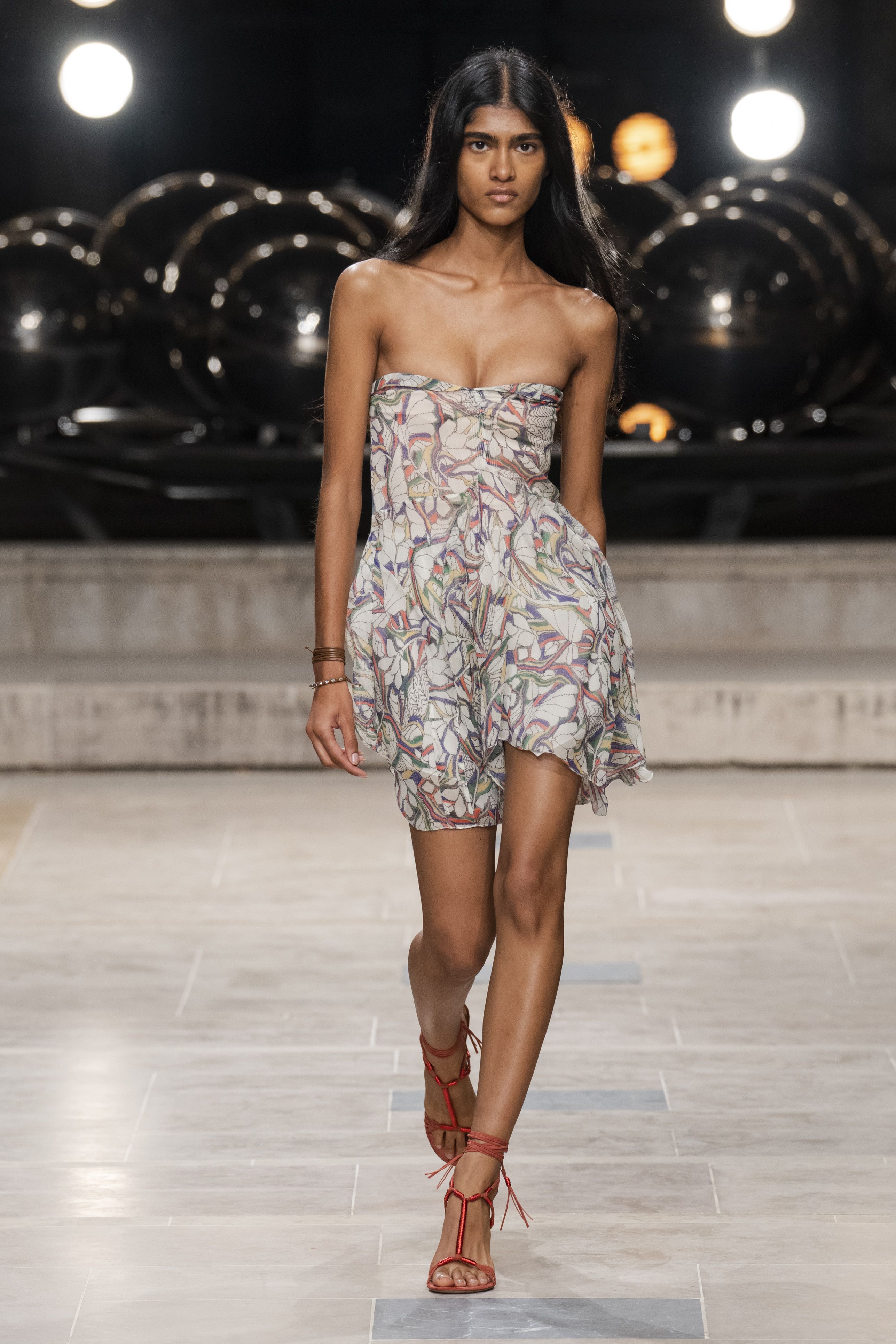 イザベルマラン（ISABEL MARANT）」2023春夏コレクション