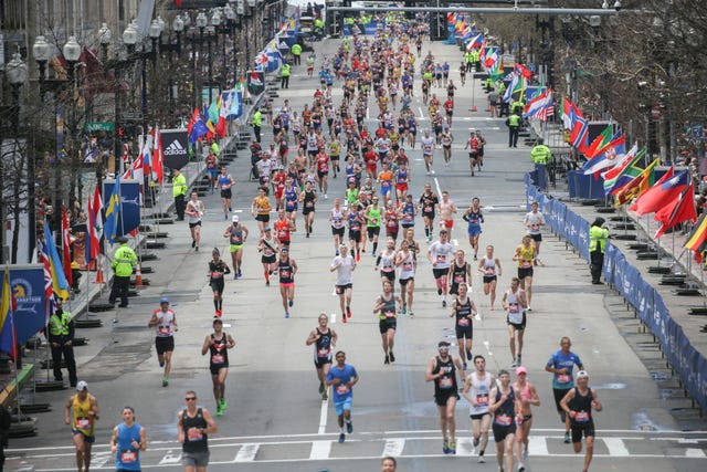 marathon van boston 2021