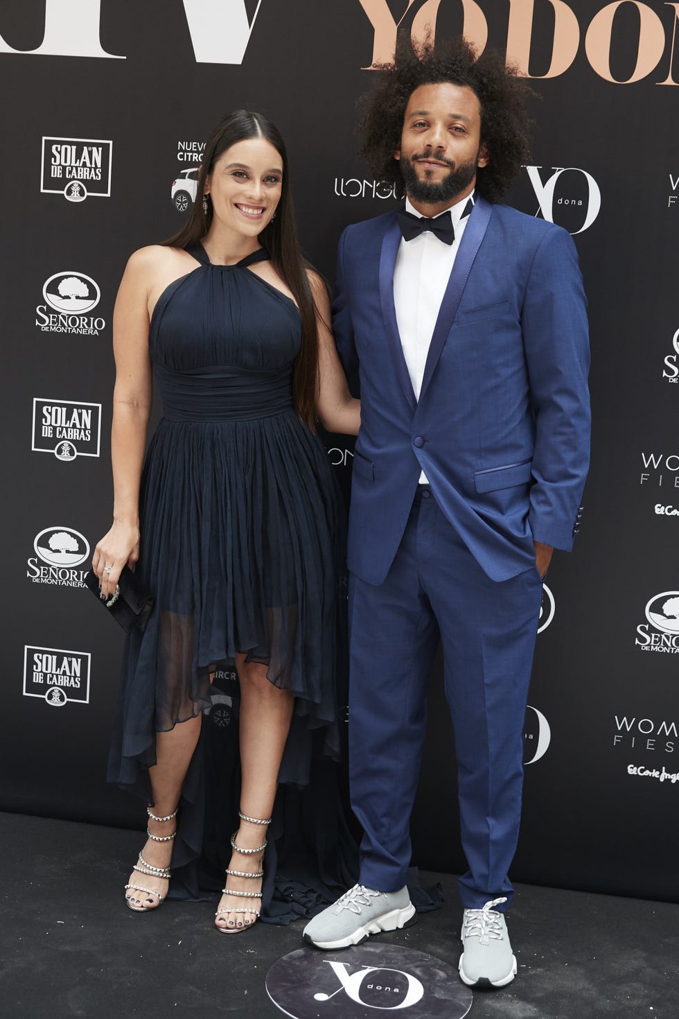 Event, Premiere, Suit, Dress, Formal wear, Little black dress, Carpet, Fashion design, Tuxedo, Style, 