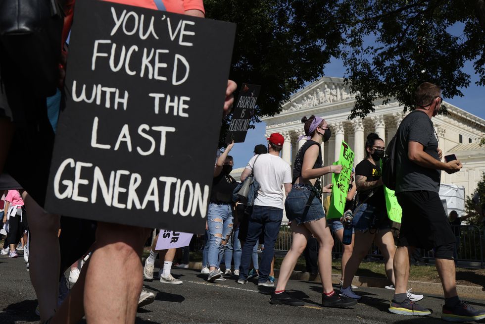 i cartelli più belli della women's march usa per la difesa dell'aborto