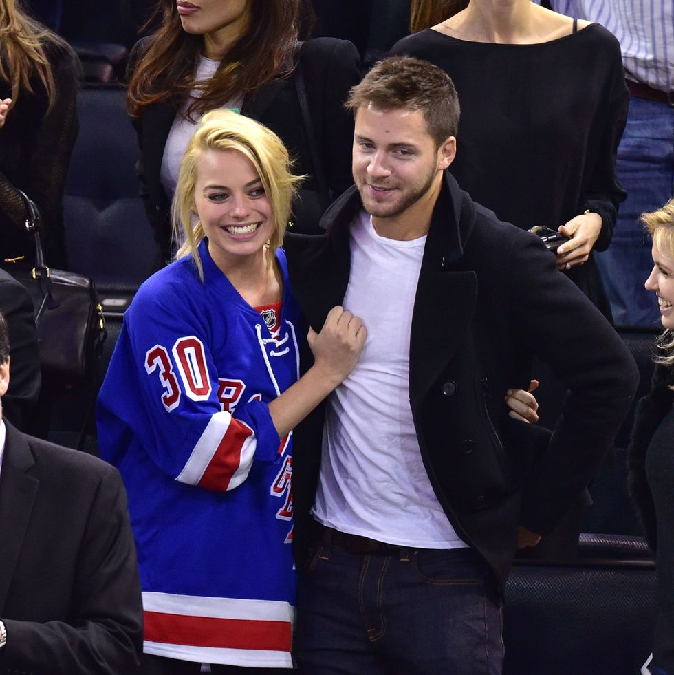 Margot Robbie and Husband Tom Ackerley Were Photographed Kissing in ...